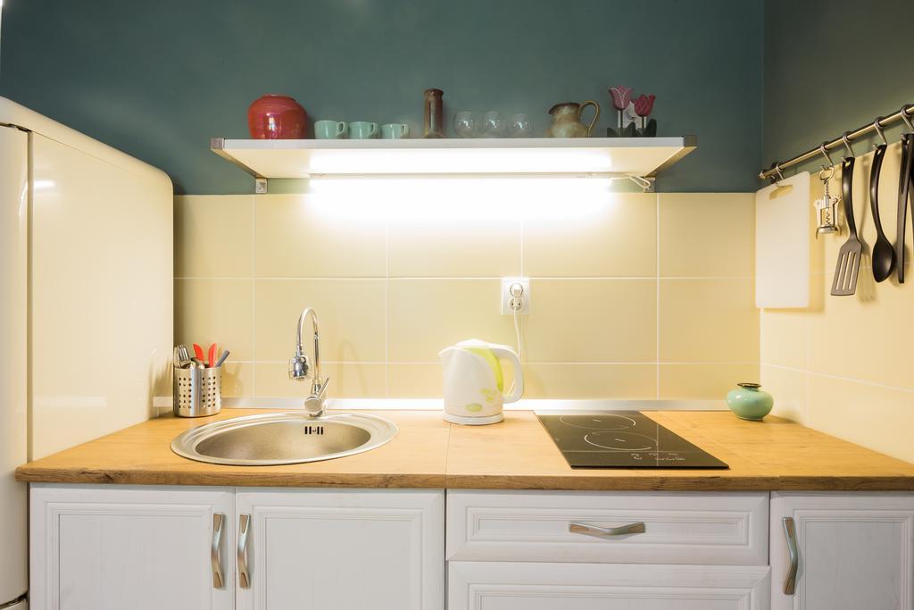 ! Promo! Central Evergreen Studio - Free Public Parking-Fast Wi-Fi โนวีซาด ภายนอก รูปภาพ